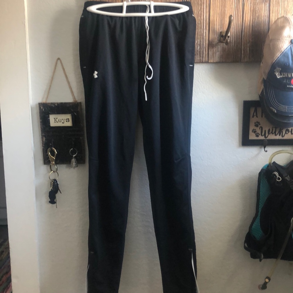 Small Under Armour sweatpants